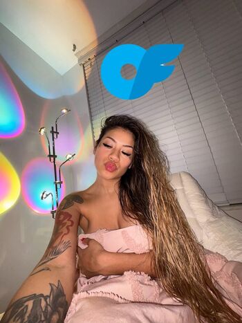 Full leaked Emi luna private photo