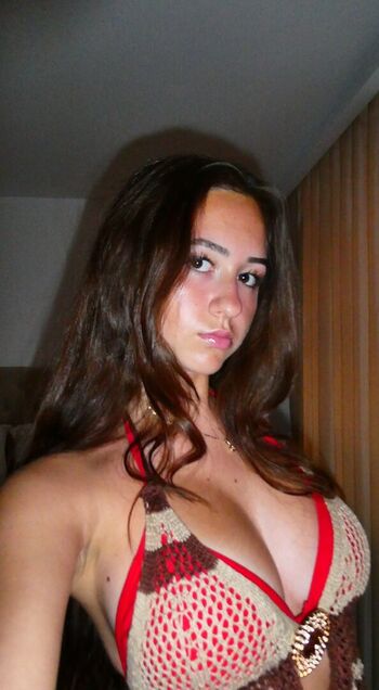 Full leaked Emi shaka private photo