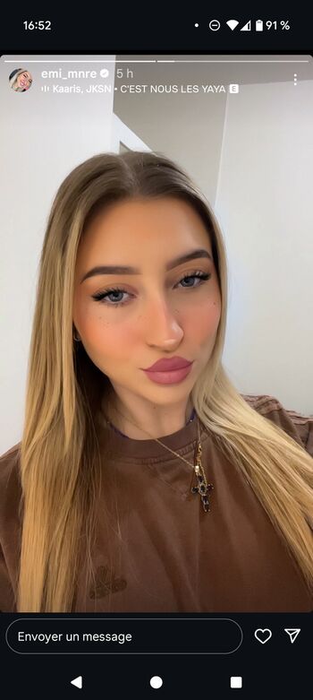 Full leaked Emibondi private photo