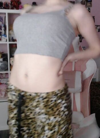 Full leaked Emiki private photo