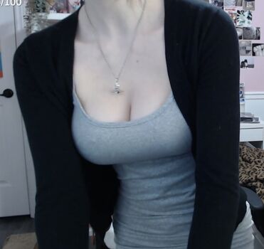 Full leaked Emiki private photo