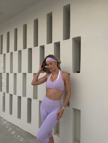 Full leaked Emilia bte private photo