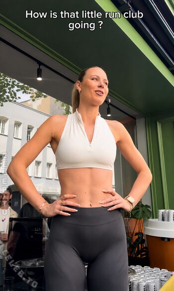 Full leaked Emilia bte private photo