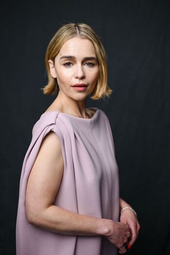 Full leaked Emilia clarke private photo