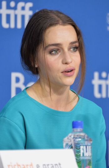 Full leaked Emilia clarke page private photo