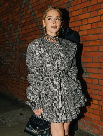 Full leaked Emilia clarke private photo