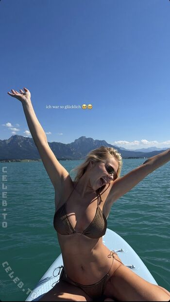 Full leaked Emilia wue private photo