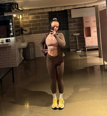 Full leaked Emilie brooklyn private photo