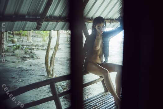 Full leaked Emilie payet page private photo