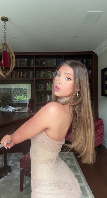 Full leaked Emilija page private photo