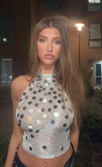 Full leaked Emilija private photo
