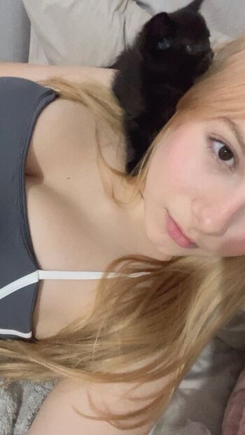 Full leaked Emilly pimentel private photo