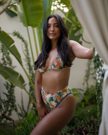 Full leaked Emily alabi private photo