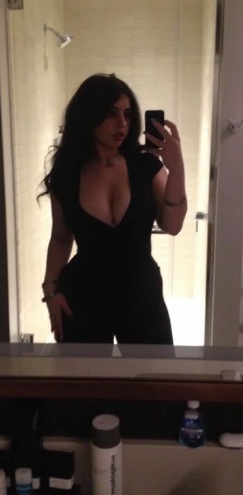 Full leaked Emily alfay page private photo