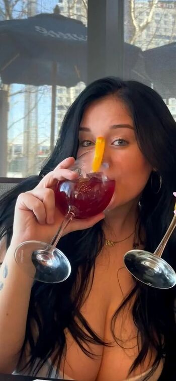 Full leaked Emily b private photo