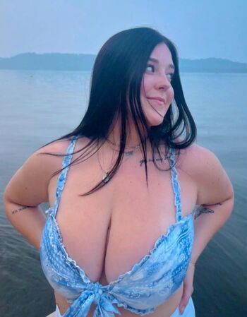 Full leaked Emily b private photo