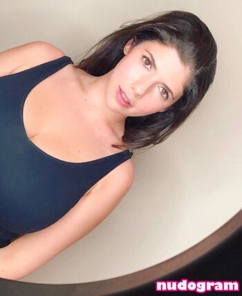 Full leaked Emily barry private photo