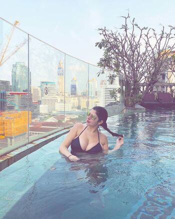 Full leaked Emily barry private photo