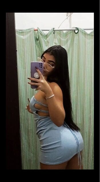 Full leaked Emily belo private photo