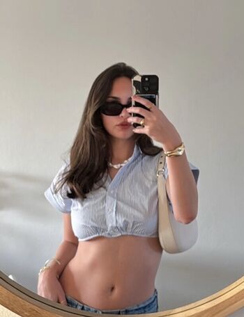 Full leaked Emily binder private photo