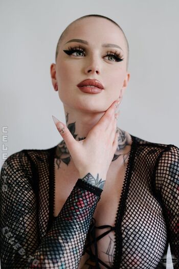 Full leaked Emily boring private photo
