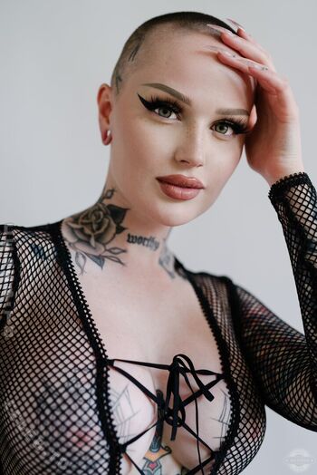 Full leaked Emily boring private photo