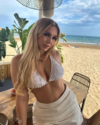 Full leaked Emily claire private photo