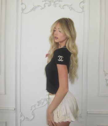 Full leaked Emily dobson private photo