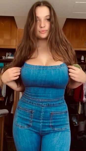 Full leaked Emily egan private photo
