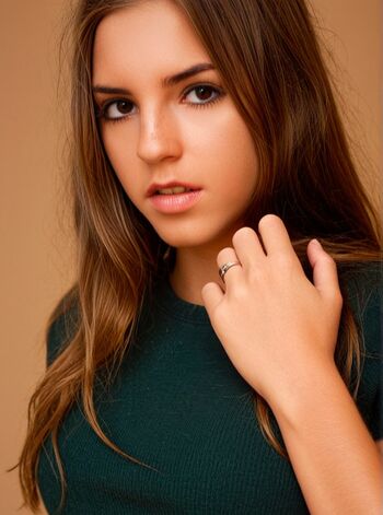 Full leaked Emily feld page private photo