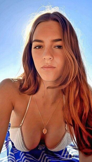 Full leaked Emily feld page private photo