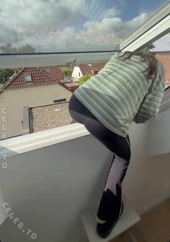 Full leaked Emily furz private photo