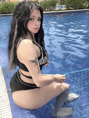 Full leaked Emily gth private photo