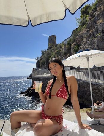 Full leaked Emily ha page private photo