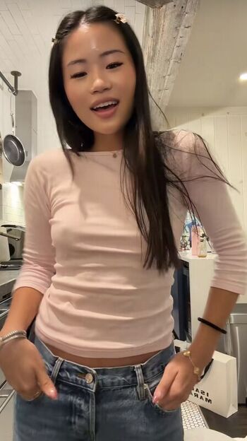 Full leaked Emily ha page private photo