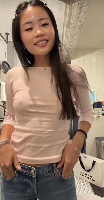 Full leaked Emily ha page private photo