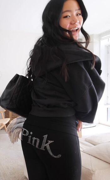 Full leaked Emily ha private photo