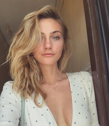 Full leaked Emily hall private photo