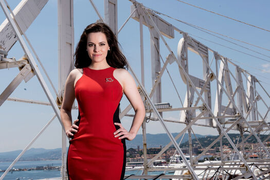 Full leaked Emily hampshire private photo