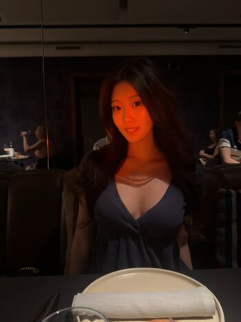 Full leaked Emily hung private photo
