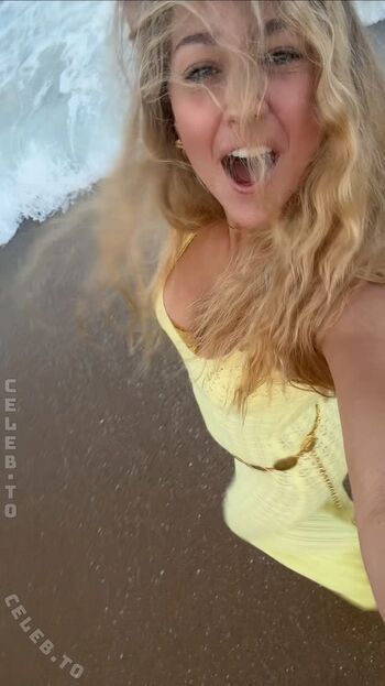 Full leaked Emily maurer page private photo