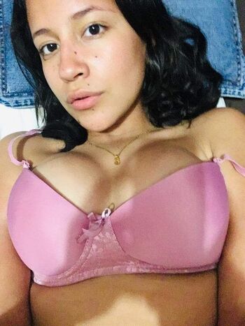 Full leaked Emily michelle private photo