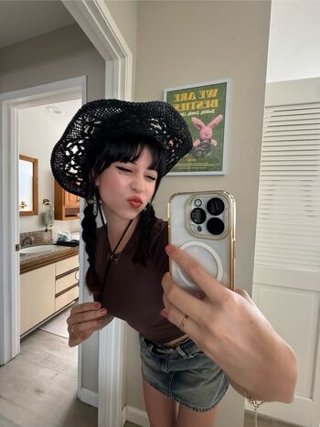 Full leaked Emily miko private photo