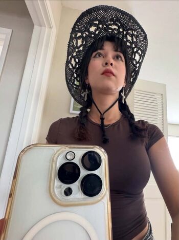 Full leaked Emily miko private photo