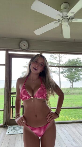 Full leaked Emily newton page private photo