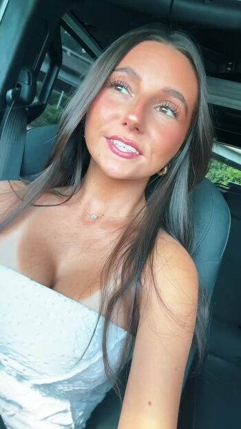 Full leaked Emily newton page private photo