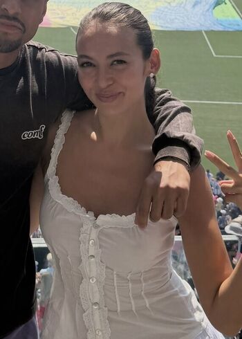 Full leaked Emily oberg private photo