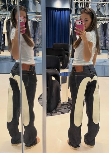 Full leaked Emily oberg private photo