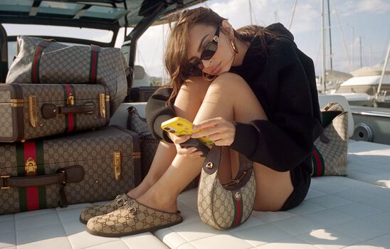 Emily Ratajkowski