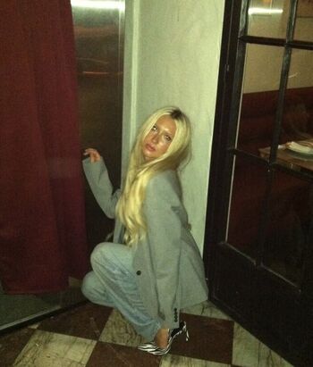 Full leaked Emily roman private photo